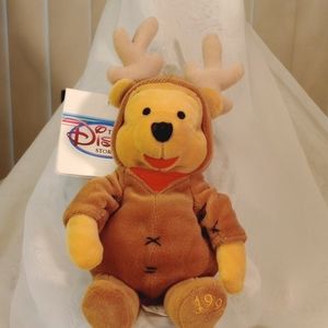 🦌DISNEY'S 1999 REINDEER POOH- NWT. VTG🦌